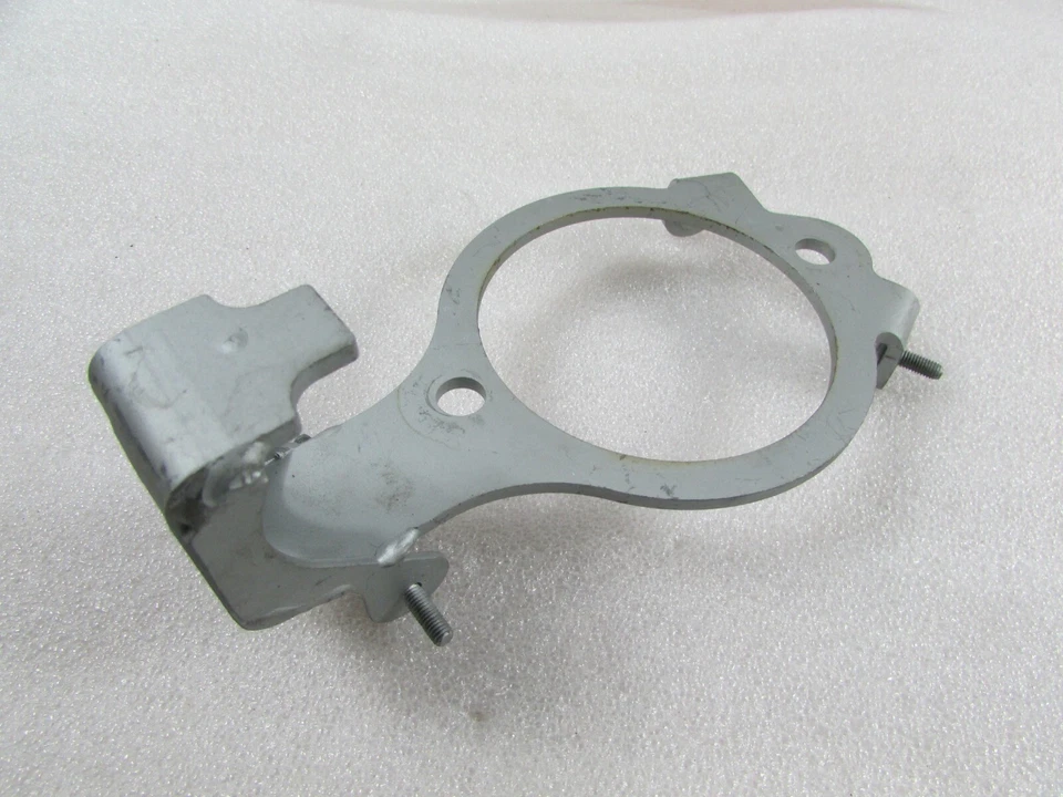 Ferrari California, Soporte de montaje de transmisión, usado, P/N 299596 Foto 4 de 4