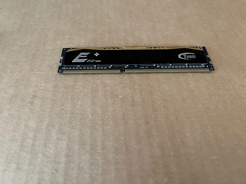 TEAM ELITE+ 8GB X1 DDR3 1600MHZ CL11 TPD38G1600HC11BK DIMM GAMING RAM J3-4(15) - Image 4 of 4