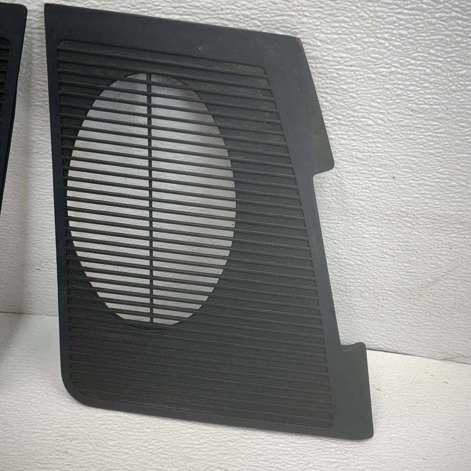 1988 - 1994 雪佛兰 GMC C/K Suburban Silverado Tahoe Blazer 扬声器保护套 灰色 — 第 4/4 张图片