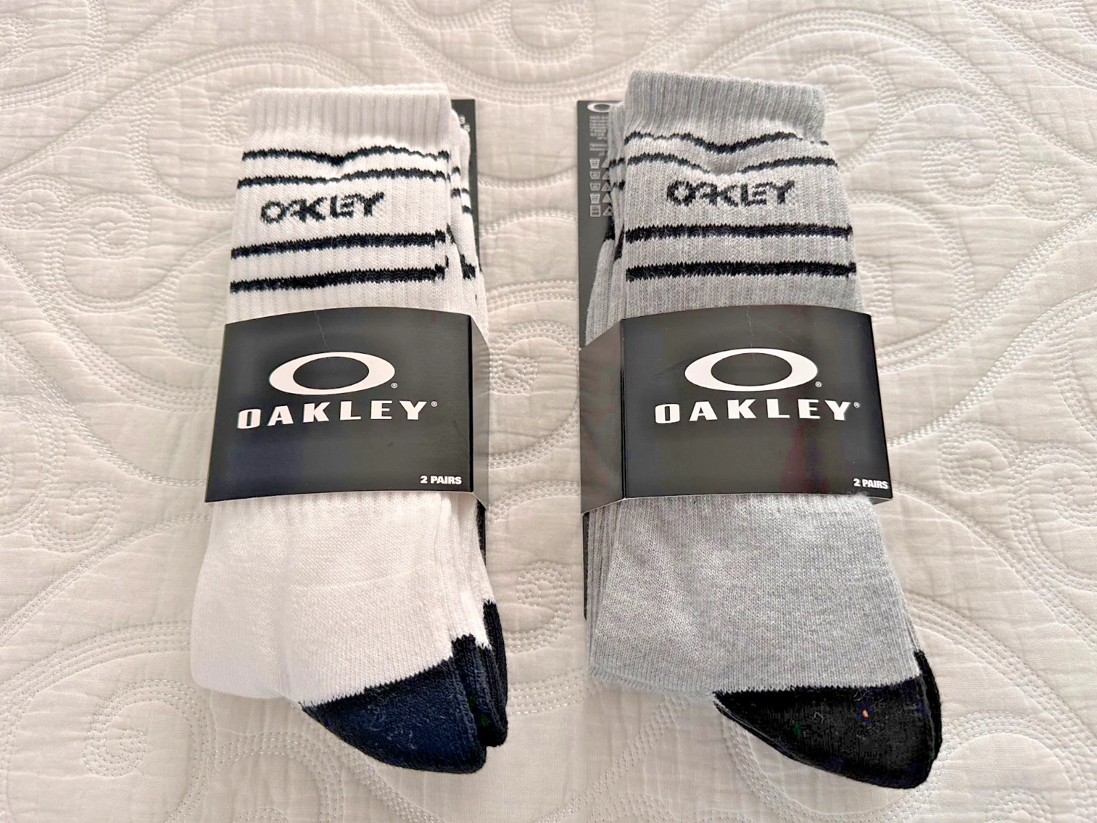 (4) Pair of New Oakley Icon B1B Socks - Men's Large Size 10-13