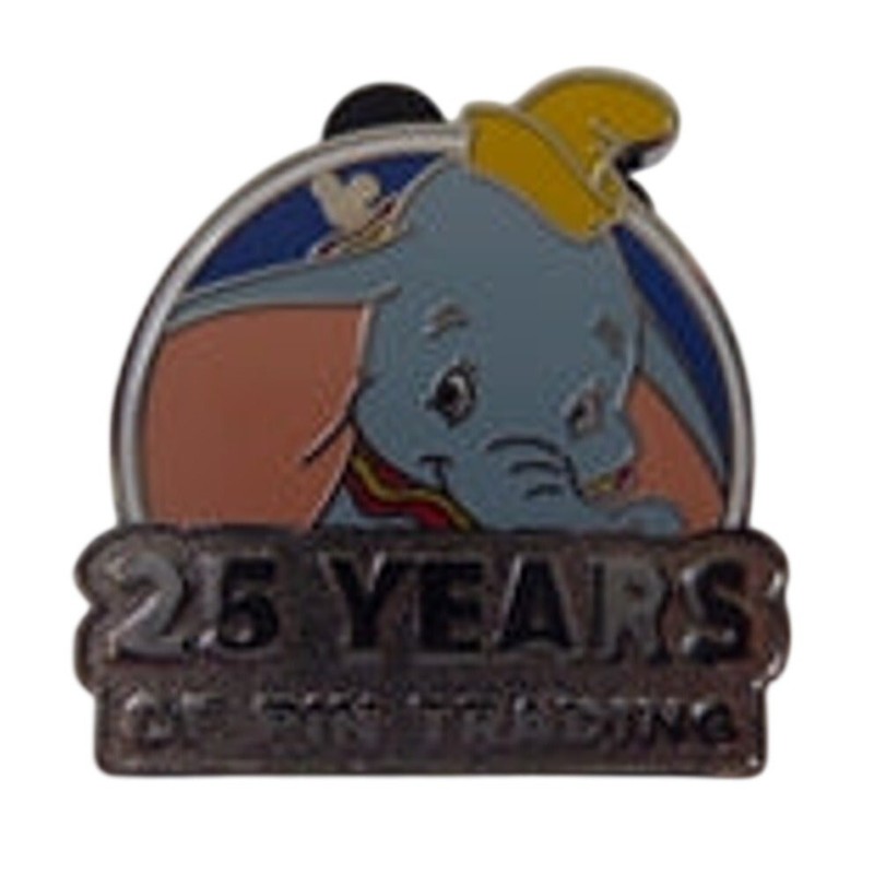 Disney Trading Pin  170936 DLR DUMBO 25 YEARS OF PIN TRADING HIDDEN DISNEY 2025