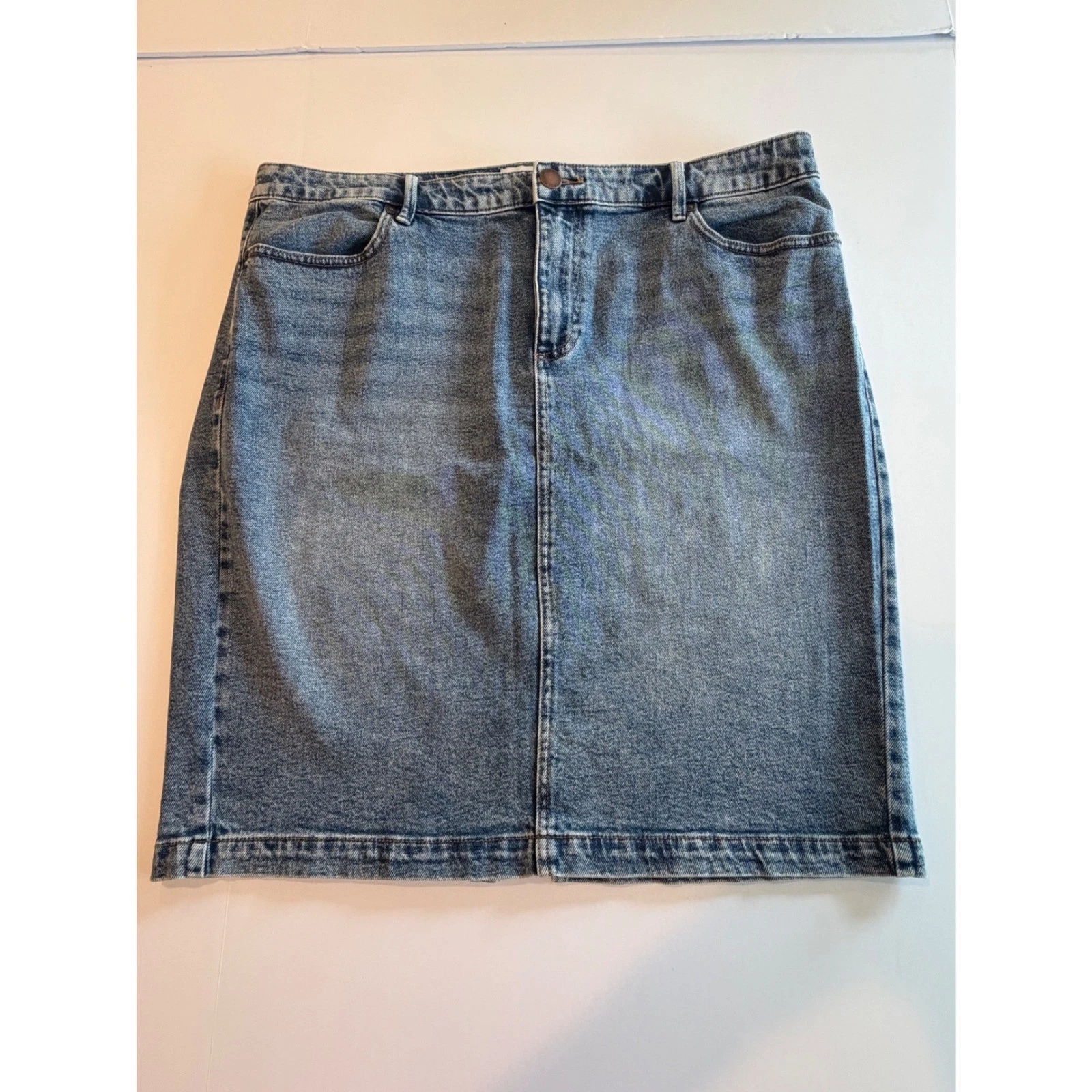 Lane Bryant Womens Size 18 Denim Mini Skirt Medium Wash Acid Wash Blue 5-Pocket