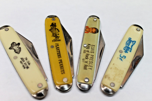 (4)VINTAGE USA NOVELTY PEN KNIVES, PLANTERS. PEPSI 5 CENTS, JOHN WAYNE, ELVIS