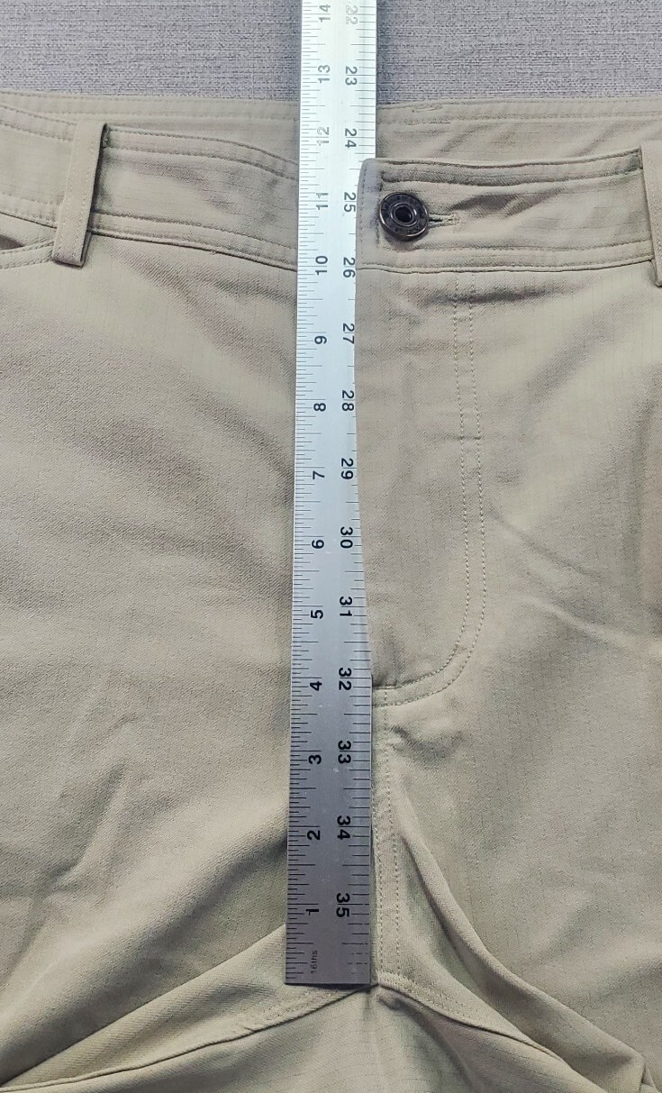 Lululemon Commuter Beige Cargo Shorts Mens Sz 38 Stre… Gem