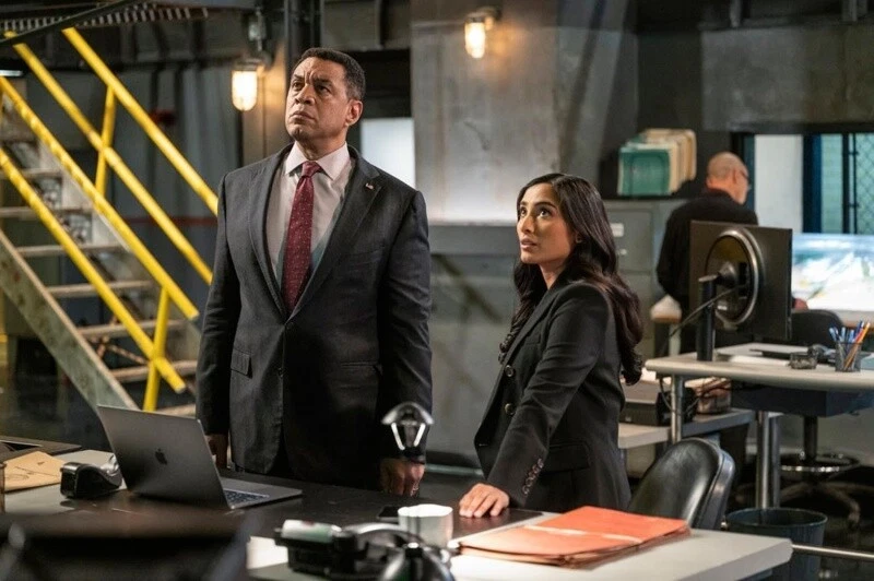 The Blacklist - Season 10 (6 DVDs) [Sony Pictures] TV-Serie | FSK16 (NEU/OVP) - Bild 2 von 4