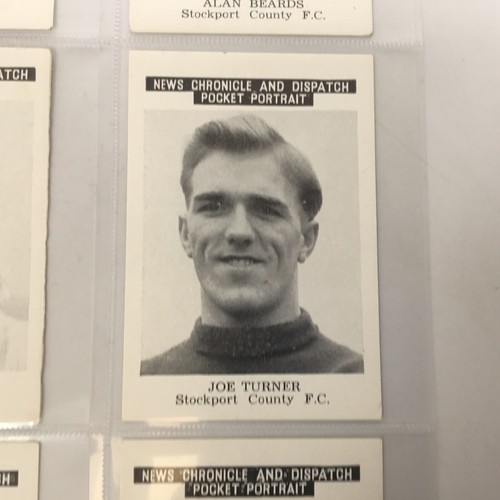 News Chronicle And Dispatch Stockport County c1955 Full Set of 17 Player Cards - Picture 10 of 14