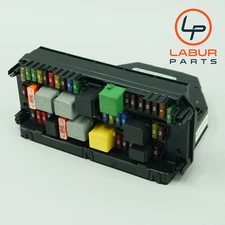 +C885 W218 MERCEDES 10-20 C CLS E SLK SLC CLASS BOSCH FRONT SAM MODULE FUSE BOX