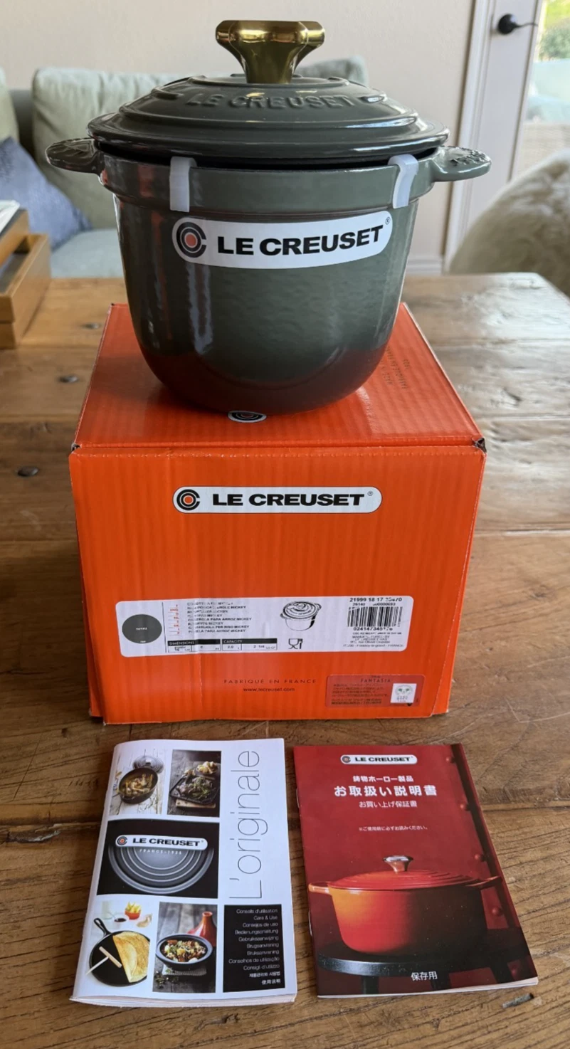 Le Creuset Disney Fantasia Cocotte Every Rice Pot 18 cm Thyme Star Gold Knob NEW