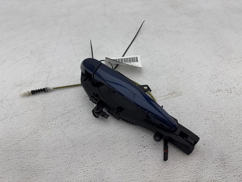 Manija de puerta exterior delantera derecha del lado del pasajero BMW X5 X6 E70 E71 2008-2014 FABRICANTE DE EQUIPOS ORIGINALES Foto 3 de 4