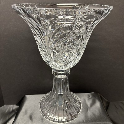 TOWLE Czech 24% Lead Crystal Centerpiece Footed Bowl 14 3/8'' Tall 10'' Dia