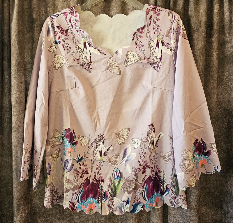 Women's Floral Print Blouse Size Small No Label Or Name Tag See Measurements