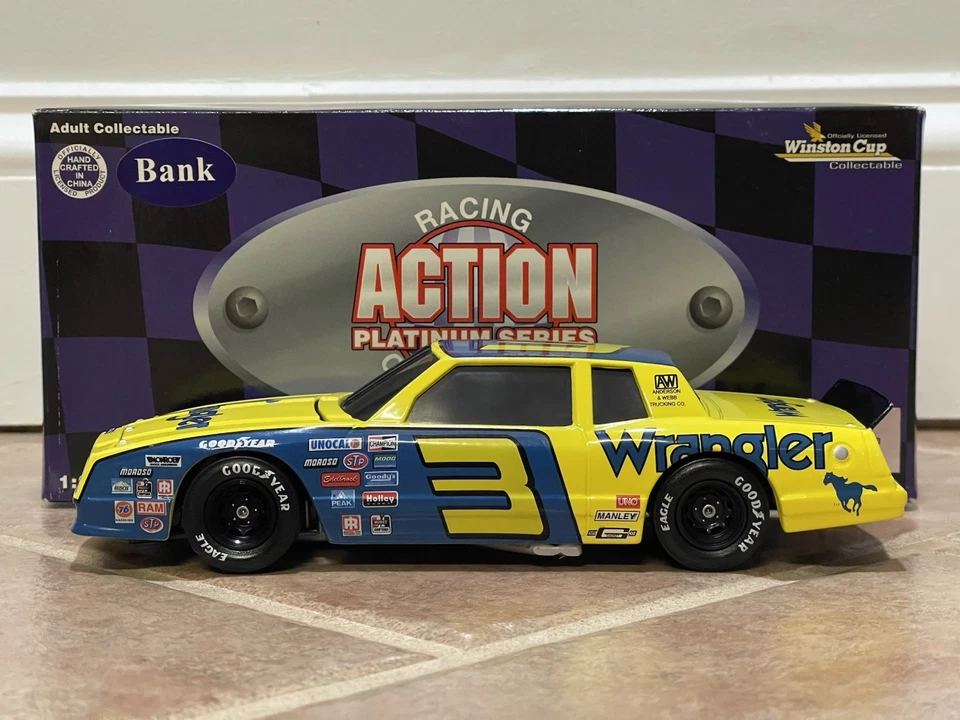 1984 Dale Earnhardt Wrangler Chevrolet Monte Carlo Notchback Action NASCAR 1/24 - Image 2 of 4