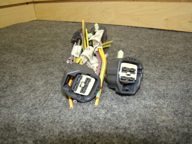 Ford Engine Modifier Wire Harness Connector – Tow Hitch Trailer, 9C24-14A411-AB 3 thumbnail image