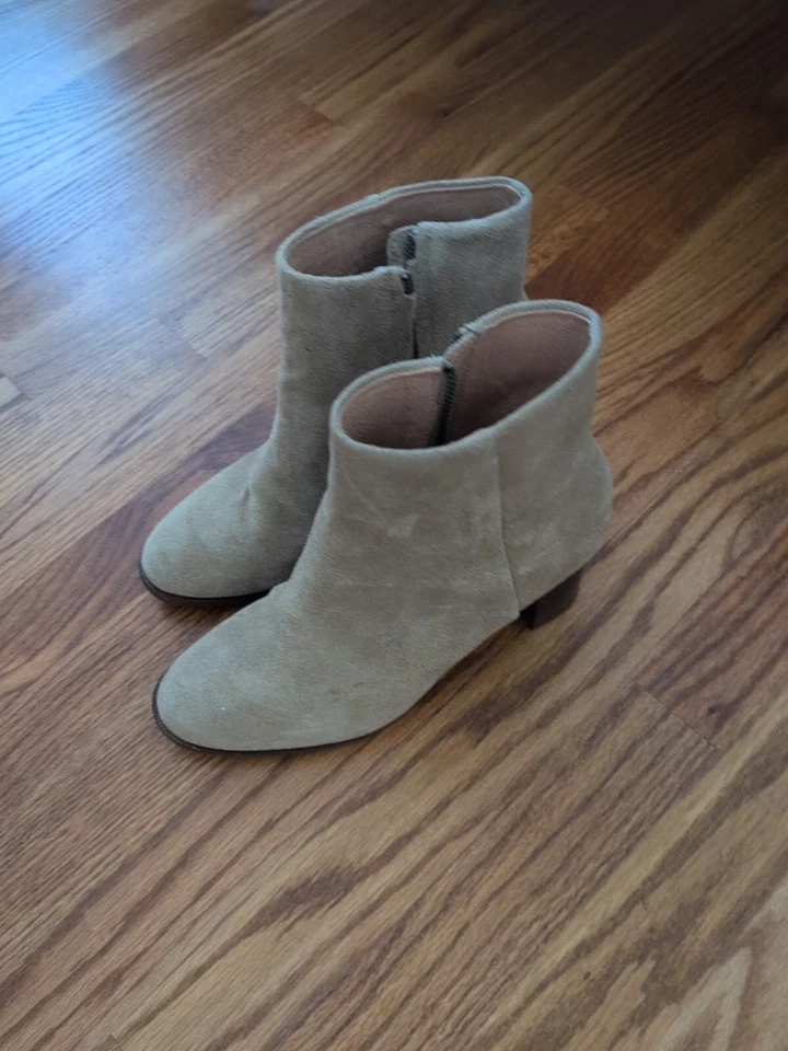 Botines de tacón para mujer Madewell Bryce talla 7 gamuza crema Foto 3 de 4