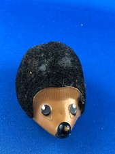 VINTAGE HEDGEHOG NUNU BABY 937 MADE IN WEST GERMANY FELT FRICTION TOY