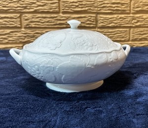 Wedgwood Strawberry and Vine | eBay