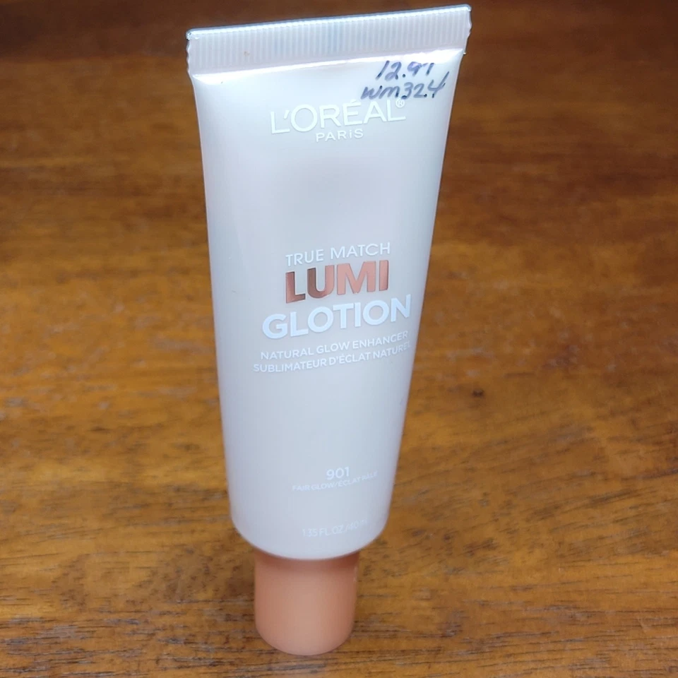 L'ORÉAL Paris True Match LUMI Glotion Natural Glow Enhancer FAIR 901✨️NEW✨️ - Image 3 of 4