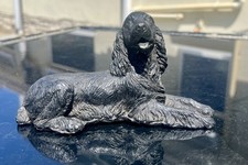 Vintage lying down happy Spaniel Dog Figurine black Resin Statue Ornament
