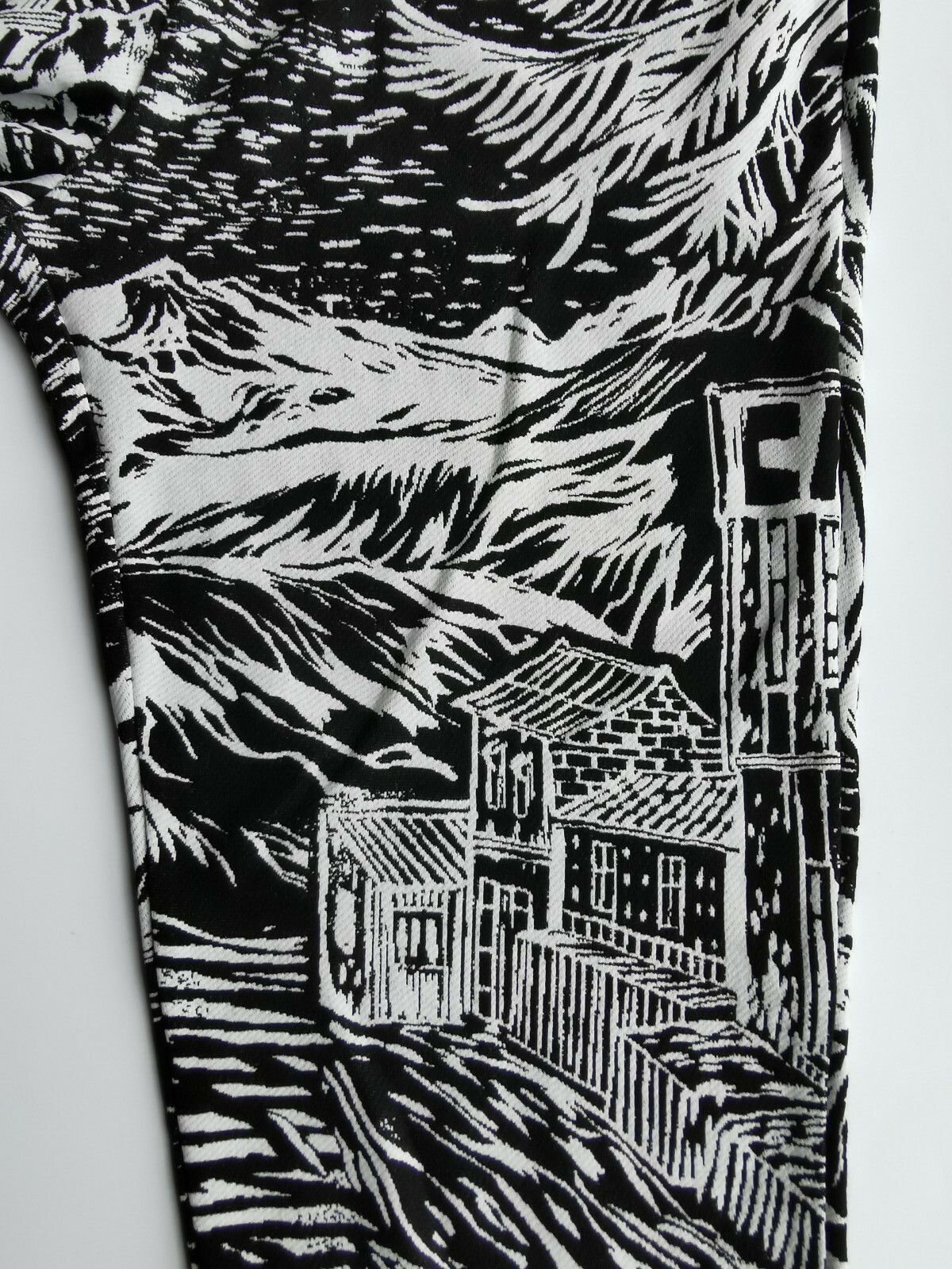 Paul Smith Gents Joggers/Tracksuit Bottoms Floral Black/White L (BNWT) RRP £300 image 3