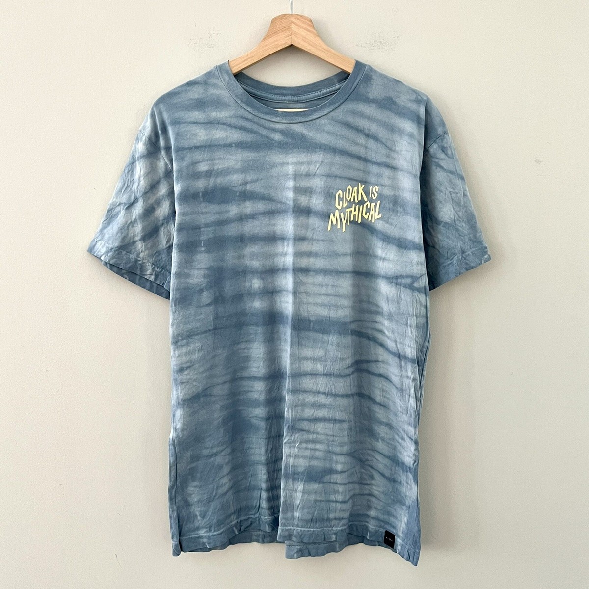 Cloak x Mythical “Night of the Beasts” Collab Halloween Tie-Dye Tee – Size  Large