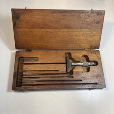 Vtg STARRETT No. 449 Micrometer Depth Gage w/ Wood Box