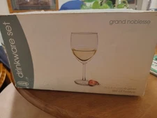 Home Set of  12 Glass Wine Goblets Elegant Stemmed Glasses  - Made In USA