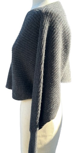 Warm & Co Crop 100% Cashmere Dark Grey Horizontal Rib Lagenlook Label One Size - Picture 2 of 8