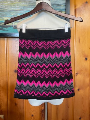 Small Zig-Zag Knit Hot Pink Black Mini Skirt Tube Grey Stripe Stretch Short  USA