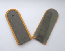 DDR NVA Schulterst&uuml;cke Soldat f&uuml;r Uniform nachrichten / Funker East german army