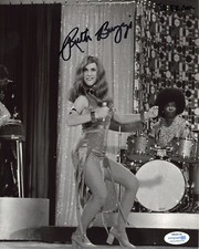 Ruth Buzzi Comedian Autographed Signed 8x10 Photo ACOA