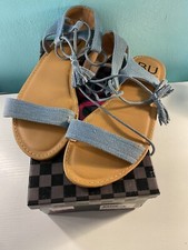 collection Sandals Size 8