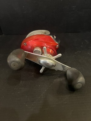 Pflüger Baitcast Fishing Reel Red Silver Black Metal Plastic