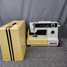 Sanwa Crown Point SZA-645F Nähmaschine mit Hartschalenkoffer Vintage Made in Japan