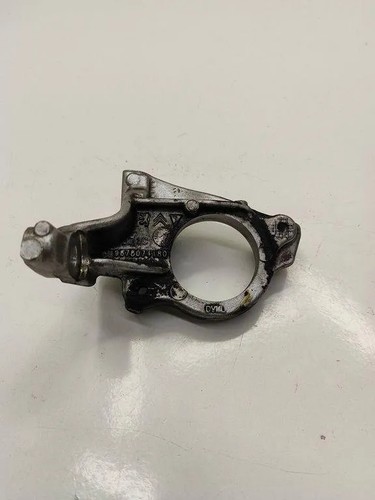 Drive shaft support bearing and bracket
