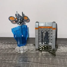 Mega Halo 97166 Forerunner Weapons Rack Promethean Watcher Figure Set