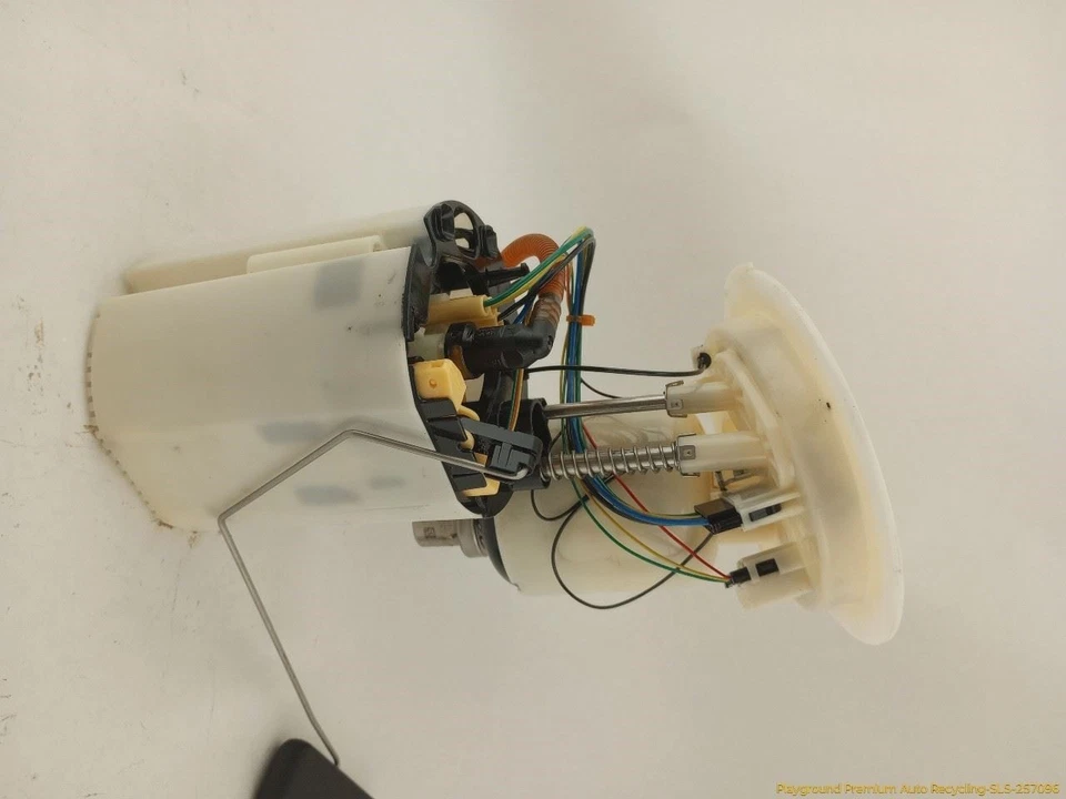 Audi A5 8T COUPE Fuel Pump 2.0L 4 Cylinder Fits 2013 2014 2015 2016 2017 13 14 - Image 2 of 4