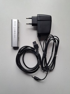Belkin USB 2.0 , 4 Port Travel-HUB 2.0  in silber, Metall