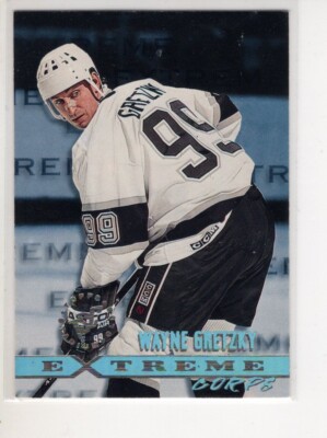 Wayne Gretzky Rookie card　① Wayne Gretzky Rookie Card Makes History, Sells for $1.3 Million