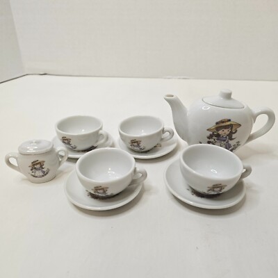 Porcelain Children's Toy Tea Set 12 Pieces Girl Flowers Japan - Main Image