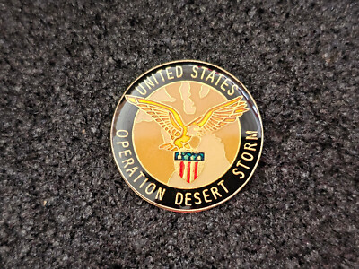 A62-31) US Operation Desert Storm Pin Badge Abzeichen Crest
