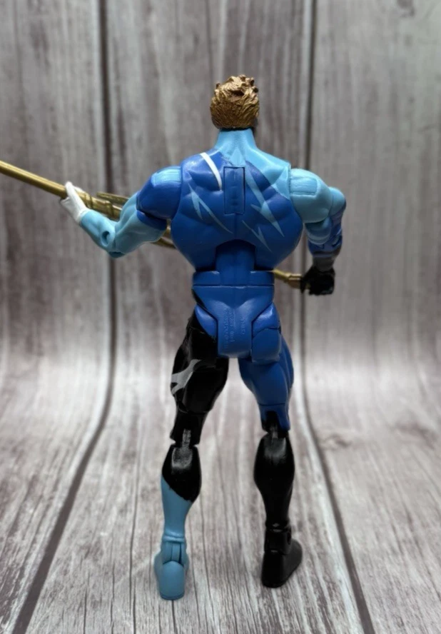 完整 DC Universe 经典海洋战士 Aquaman Wave 7 图 1 BAF CNC 2008 — 第 4/4 张图片