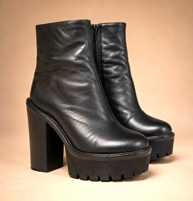 Jeffrey Campbell Mulder Platform Ankle Boots Black Size 7.5 Rare 