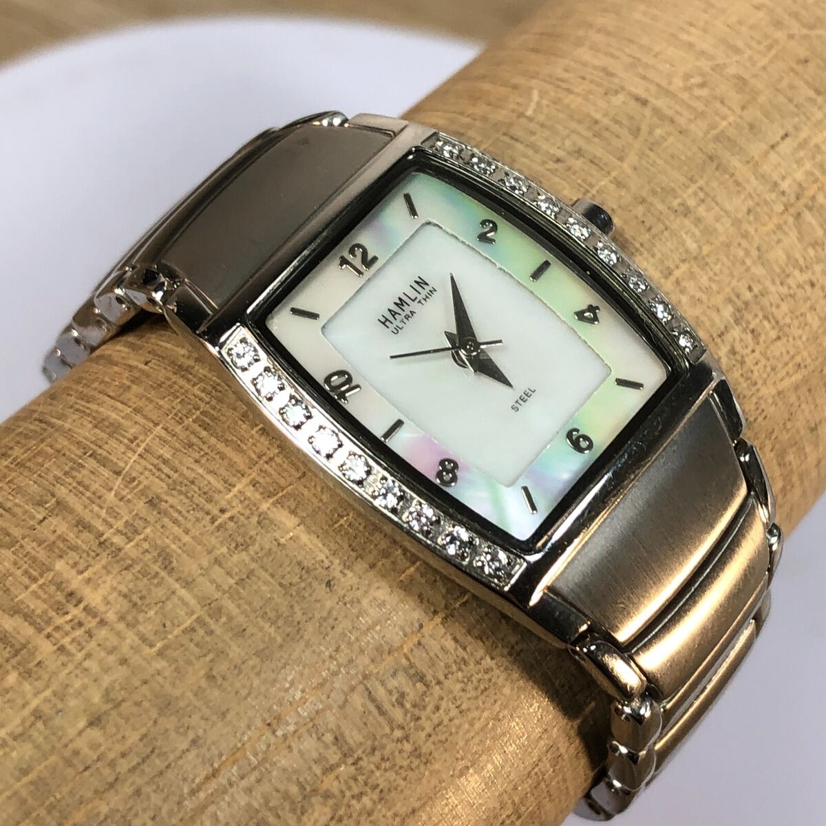 Hamlin Ultra Thin Steel Diamond Bezel Womens Silver Tone Hamlin Ultra Thin Steel Diamond Bezel Womens Silver Tone