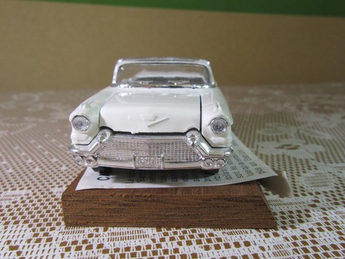 221Z Vintage Sólido 4137 Cadillac ElDorado Biarritz 1957 Eisenhower Blanco 1:43 - Imagen 4 de 16
