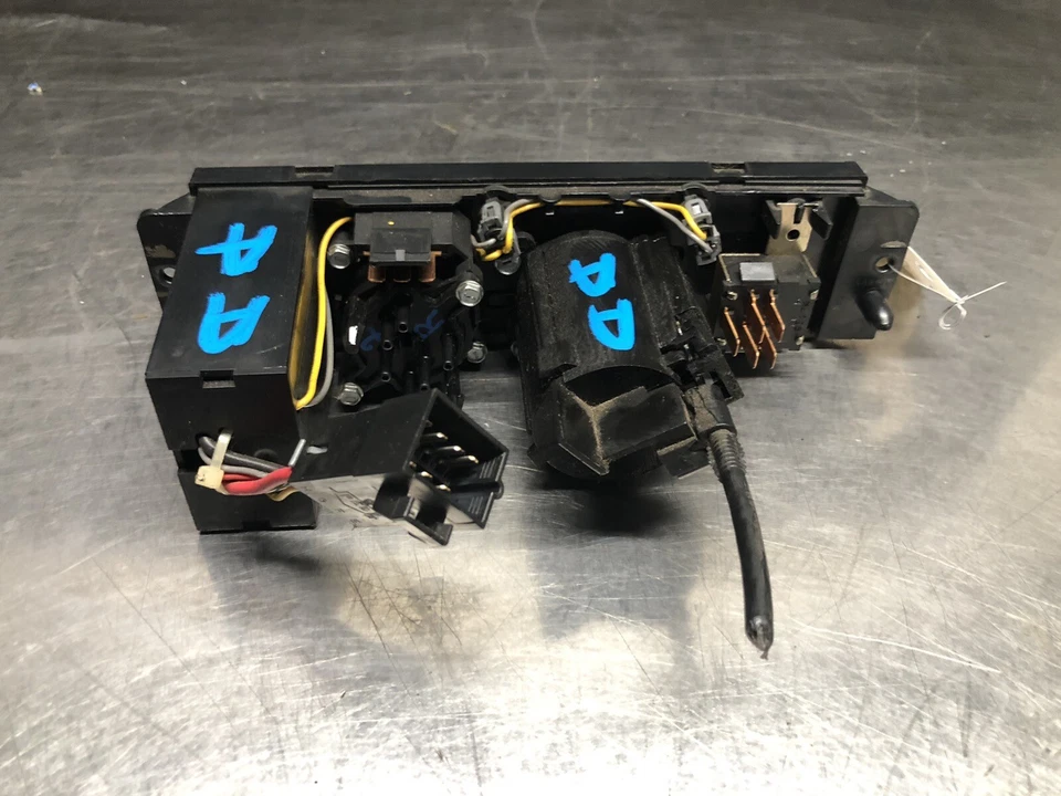 Chevrolet Cavalier 1995-1997 calefacción aire acondicionado temperatura climatización climatización Foto 3 de 4