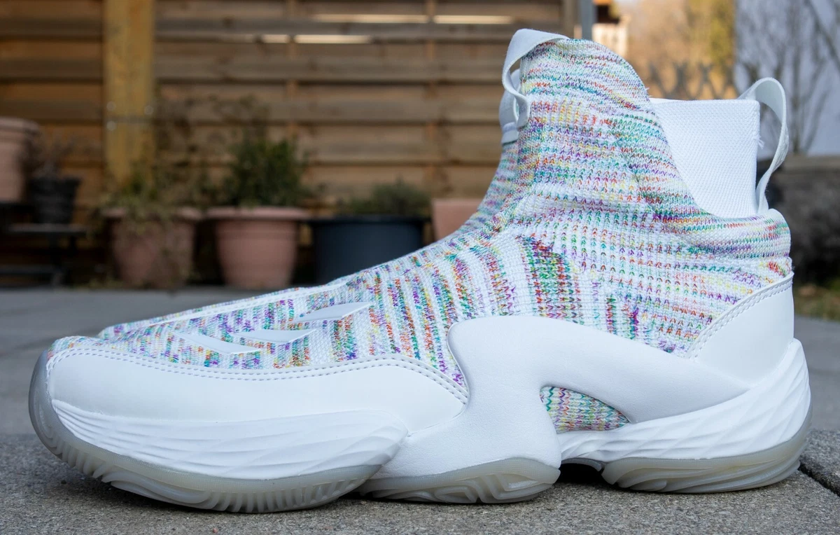 Laceless adidas basketball sale