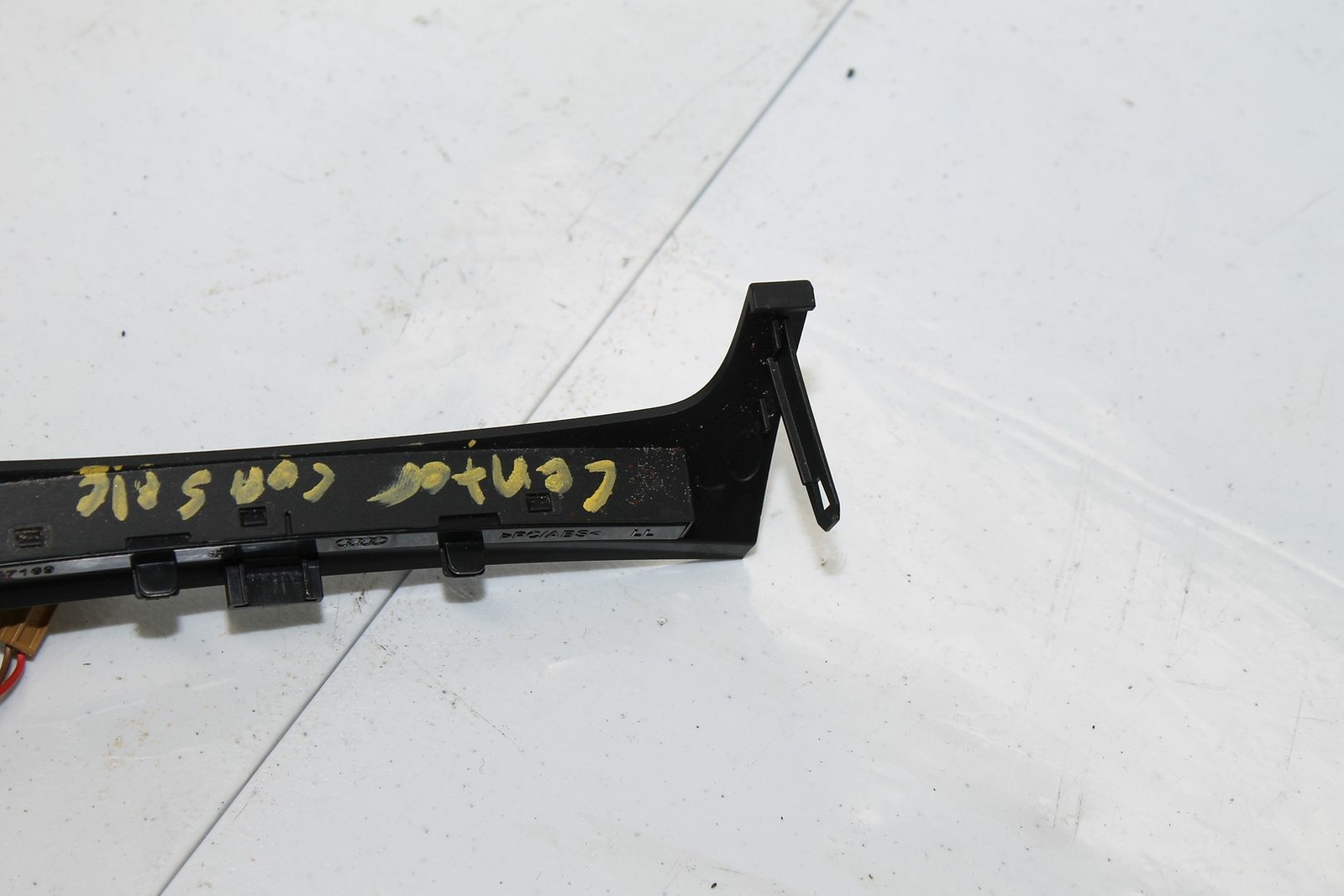 16-21 AUDI R8 V10 PLUS OEM CENTER CONSOLE LIGHT TRIM BEZEL INSERT 4S1947169LL 17