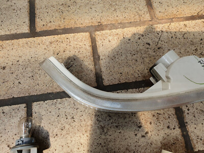 RARE@ WHITE blinker front bumper STANLEY 045-4000 Honda