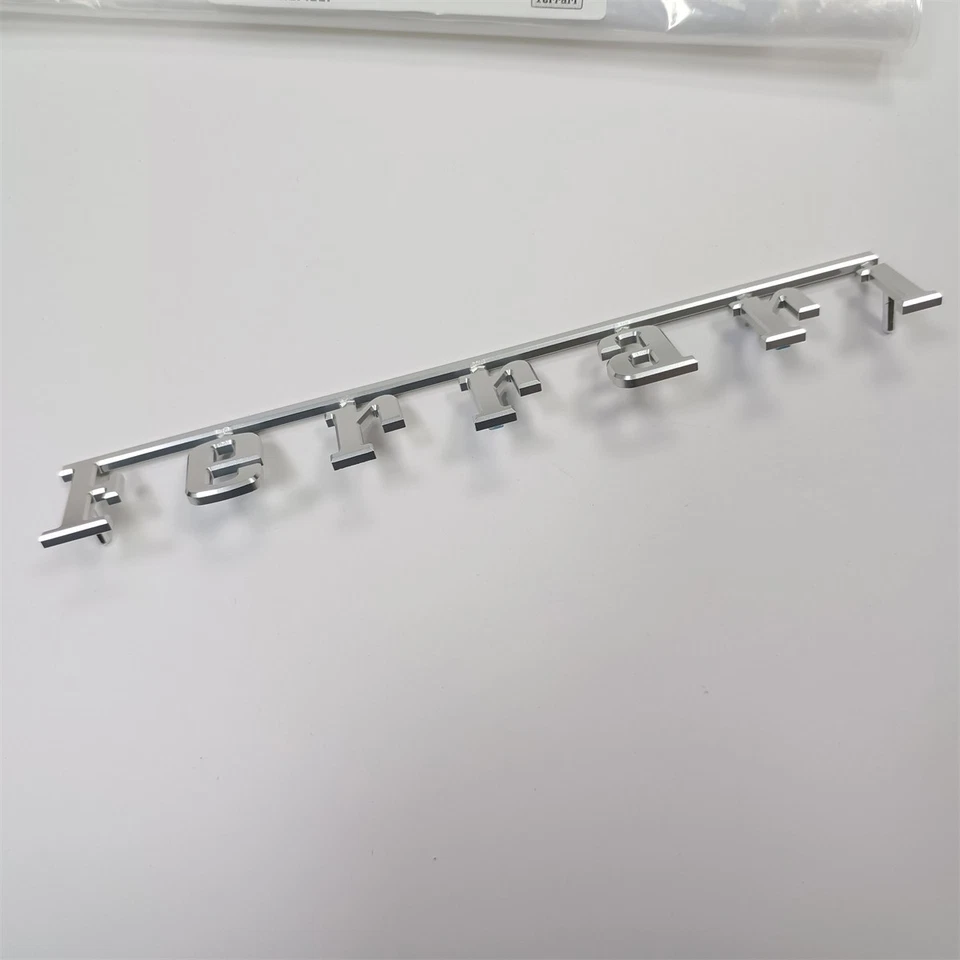 Ferrari 458 599 488 430 348 F12 Roma Insignia Trasera Emblema 2 Pines 61025000 Foto 4 de 4