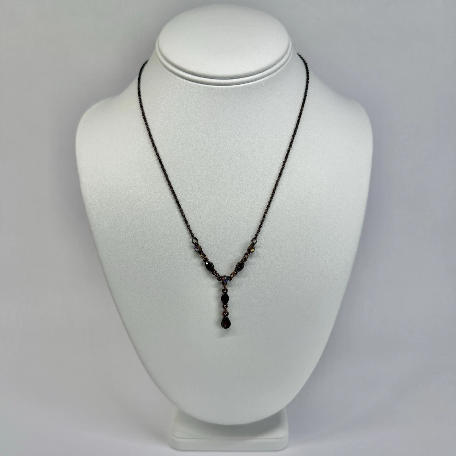 1928 Floral Faceted Crystal Art Deco Dainty Gold Tone Vintage Necklace N707